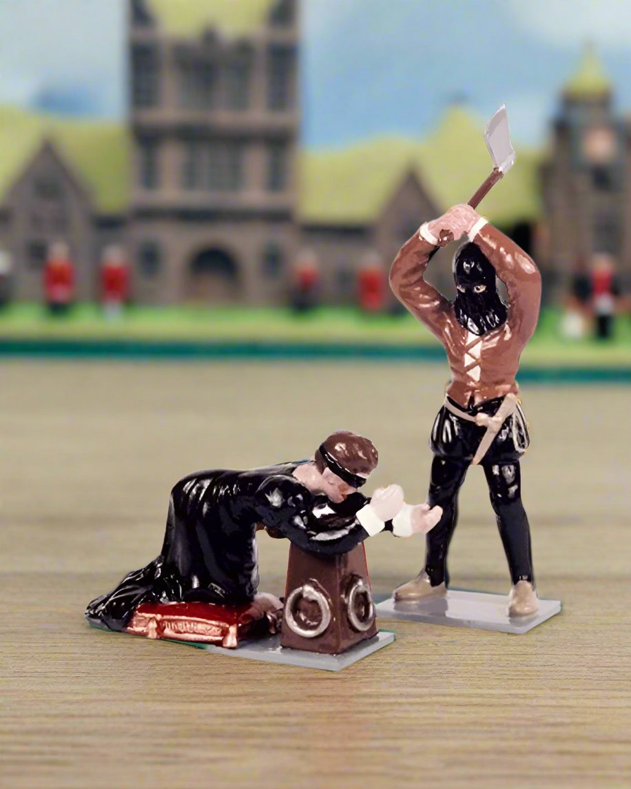 Collectible toy soldier army men set Lady Jane Grey and the Executioner.