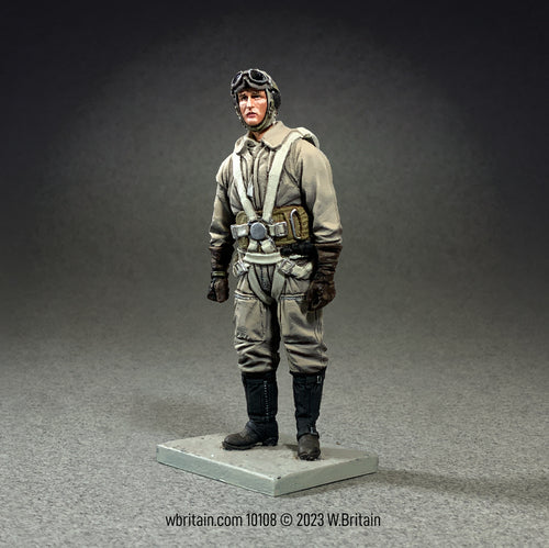 Collectible toy soldier miniature German Luftwaffe Bomber Pilot.