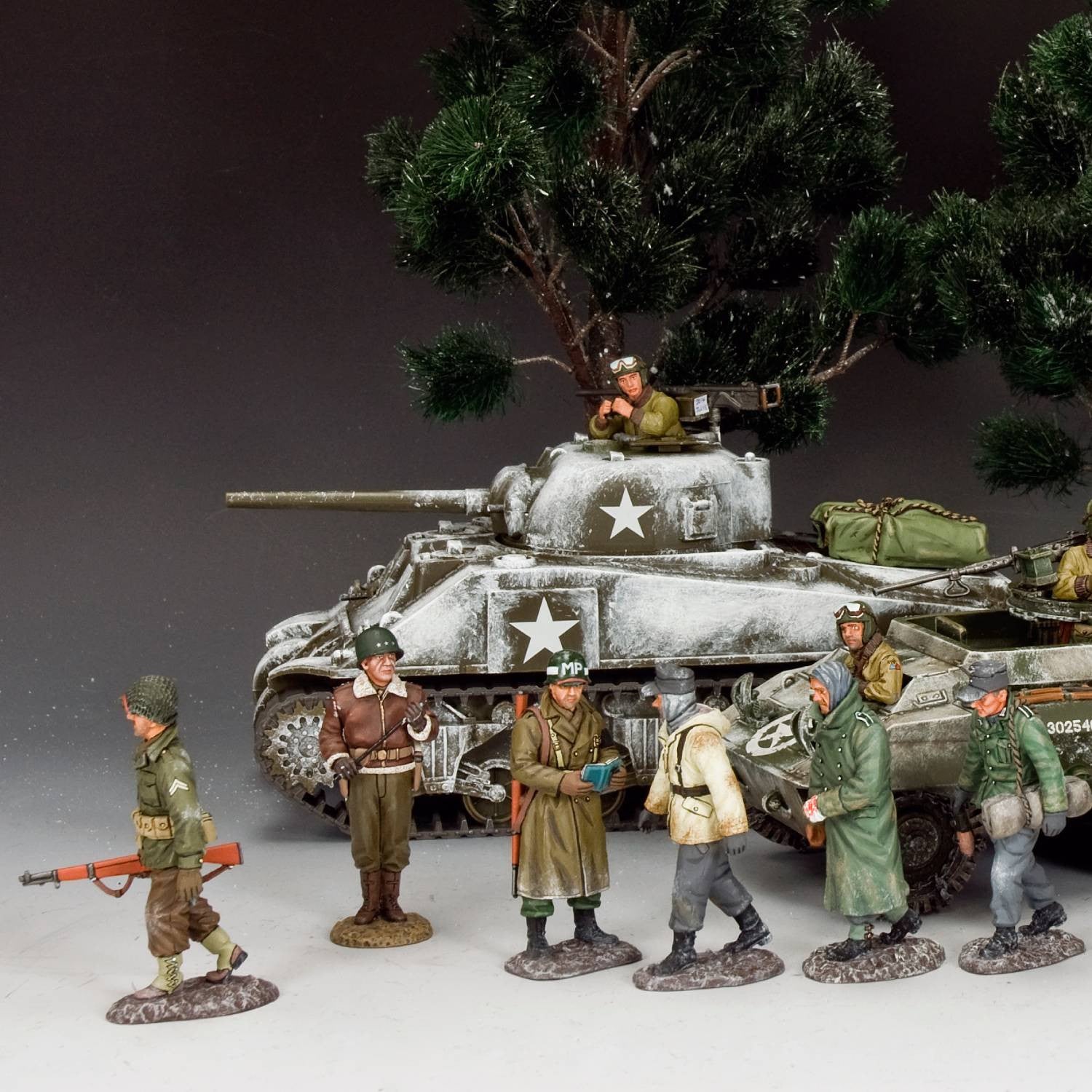 Toy Soldiers & Collectible Military Miniatures | Breagans