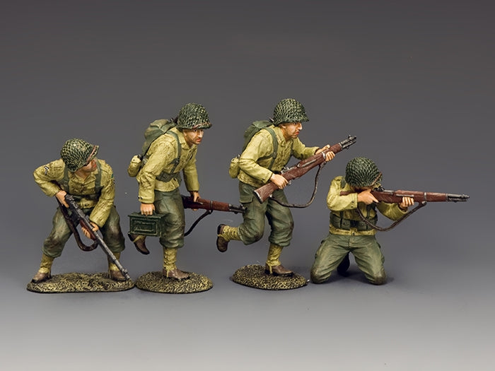 Four WWII U.S. Army Rangers advance under fire on D-Day, armed with M1 Garands and a BAR, 1/30 scale matte toy soldier set.
