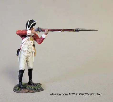 W. Britain 16217 British 43rd Foot redcoat 2nd rank standing firing 1780, 1/30 scale matte figure