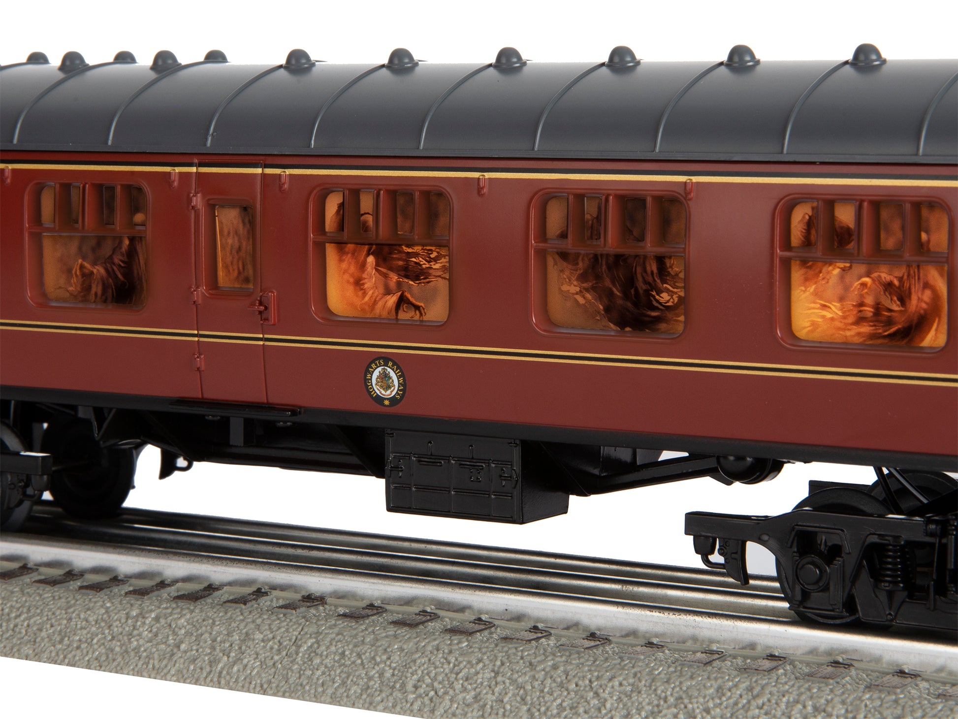 Rail car Model Train set O Scale Hogwarts Express LionChief.