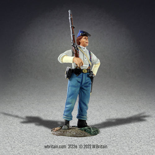 Toy soldier Federal Infantryman with Shirtsleeves.