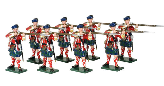 Collectible toy soldier miniature set 42 Highland Regiment of Foot. Eight pieces. 