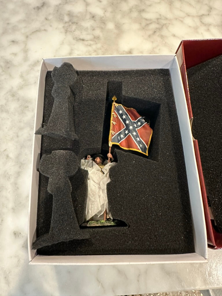 Packaging for Toy soldier miniature army men Defiant Confederate Infantry Waving ANV Flag.