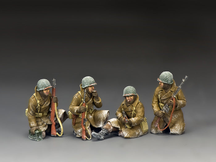 Four seated U.S. winter infantry figures with M1s, BAR, and Thompson. No bases—ideal for tank or diorama display. 1/30 matte scale.