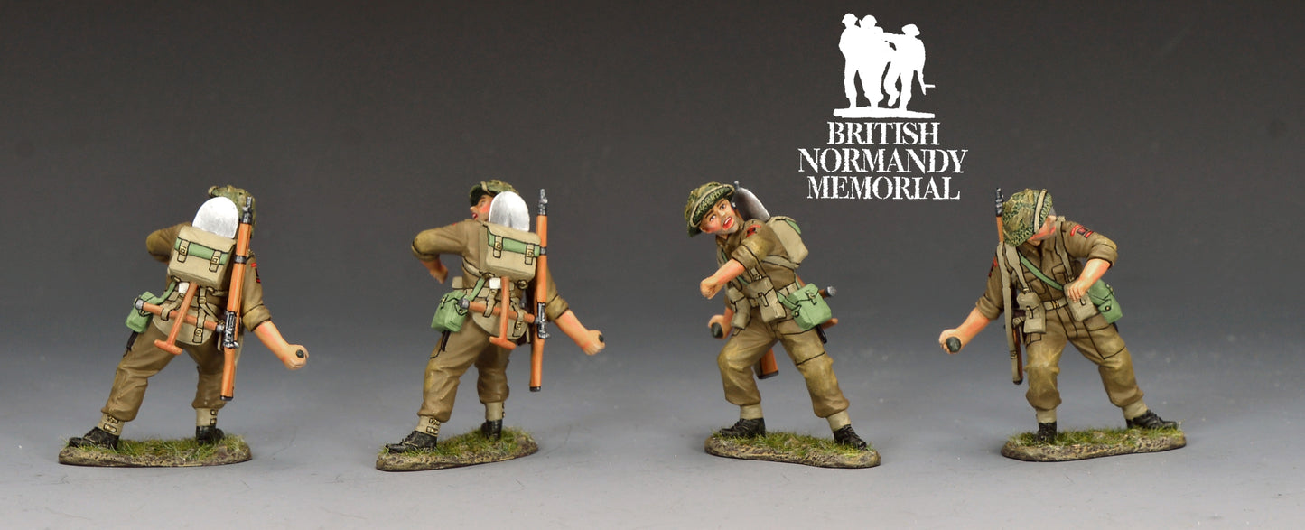 King & Country Gold Beach Grenadier, Green Howards infantryman throwing a Mills bomb, MkII helmet with scrim and 1937-pattern webbing, D-Day Normandy 1944, 1/30 60mm matte figure, DD415 military miniature