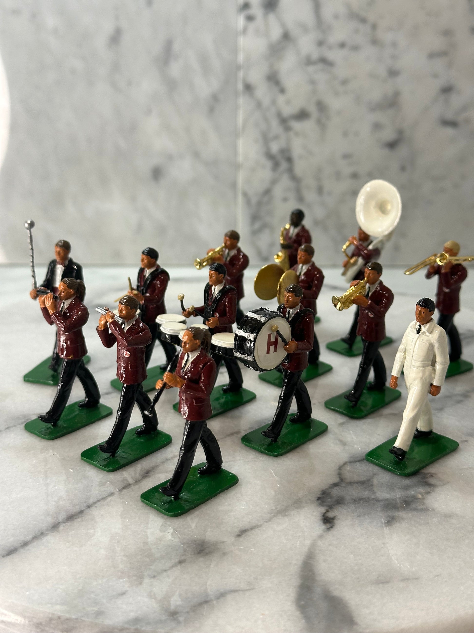 Collectible figurine set Harvard University Band.