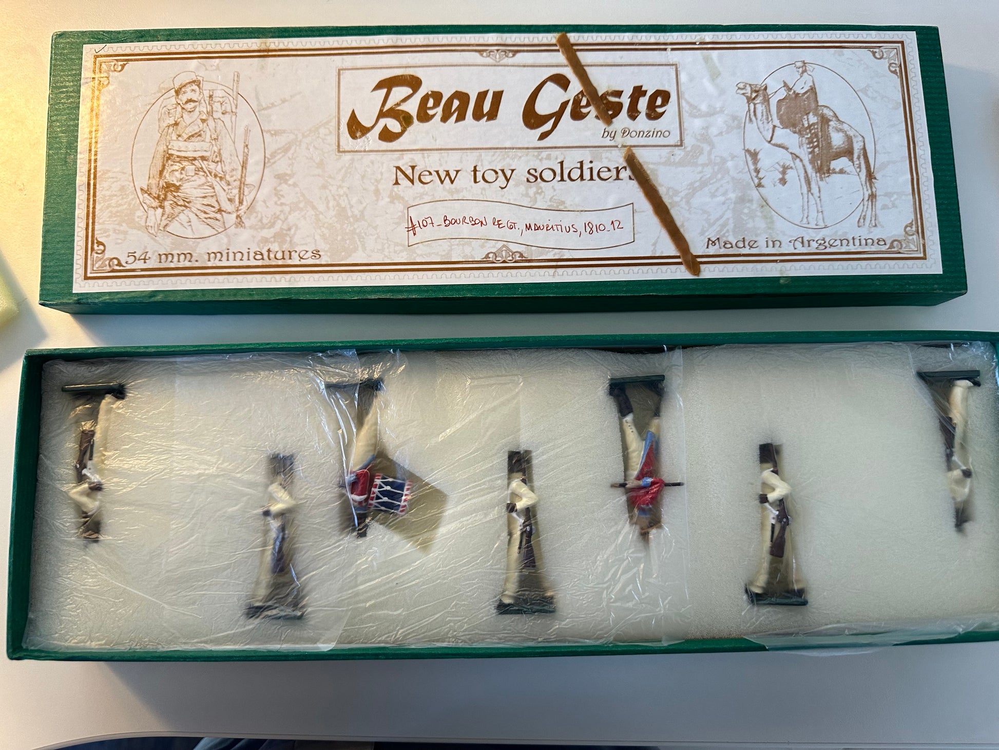 Collectible toy soldier army men set Bourbon Regiment Mauritius 1810-12. In original box.
