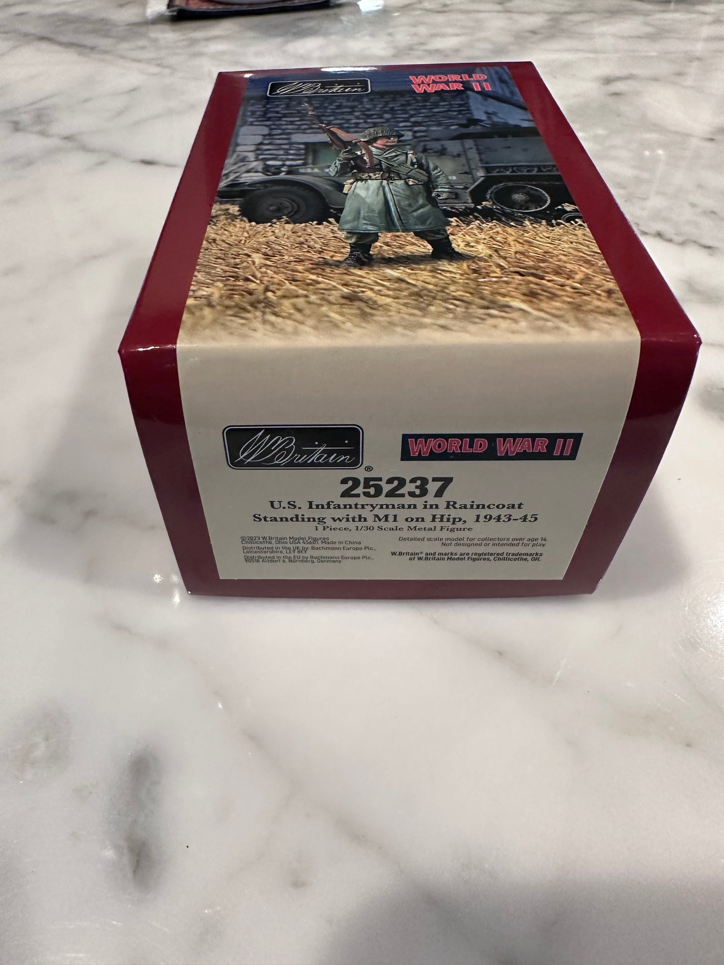 Box with military theme on a marble surface