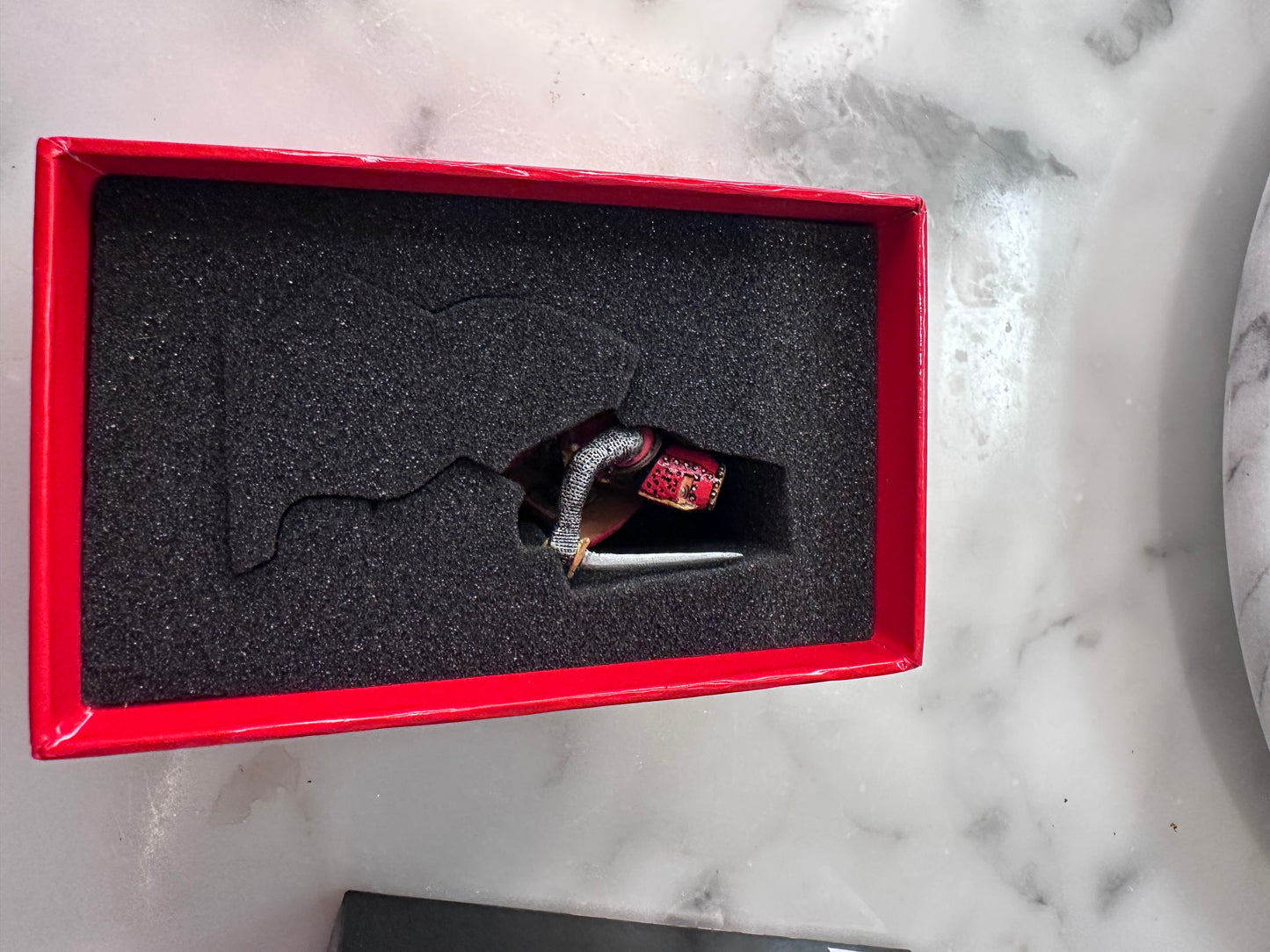 Inside the packaging for toy soldier crusader.