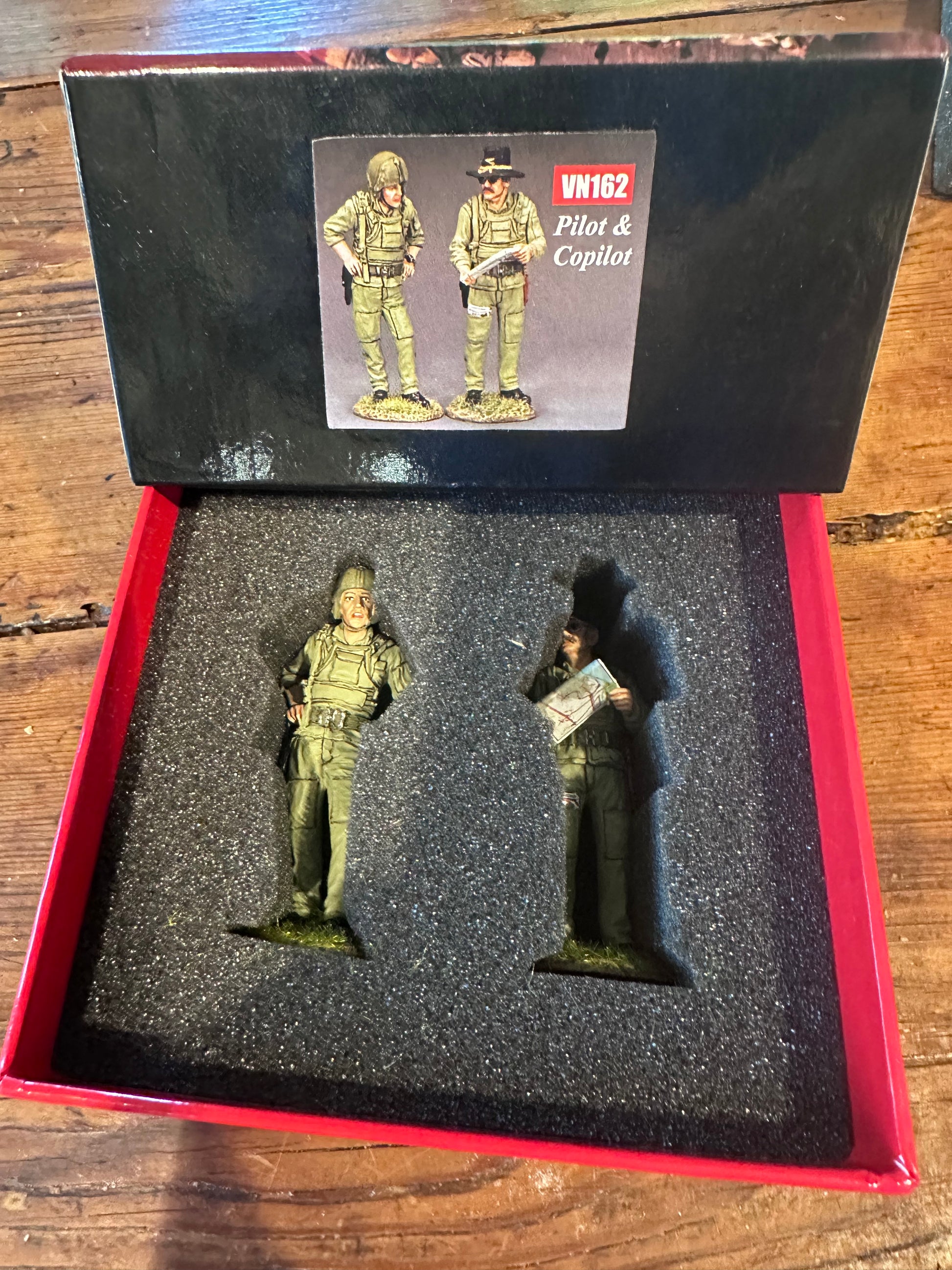 Helicopter Pilot & Copilot. Presented in a classic red collectors box.