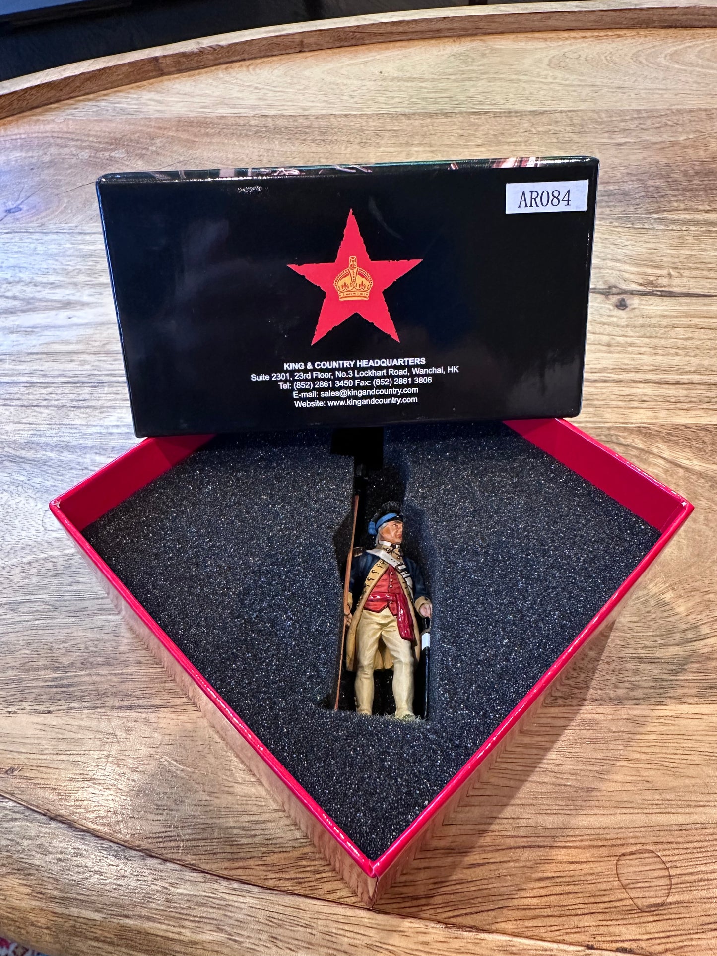 W.G.C Company Officer with Pike package in a classic red collectors box.