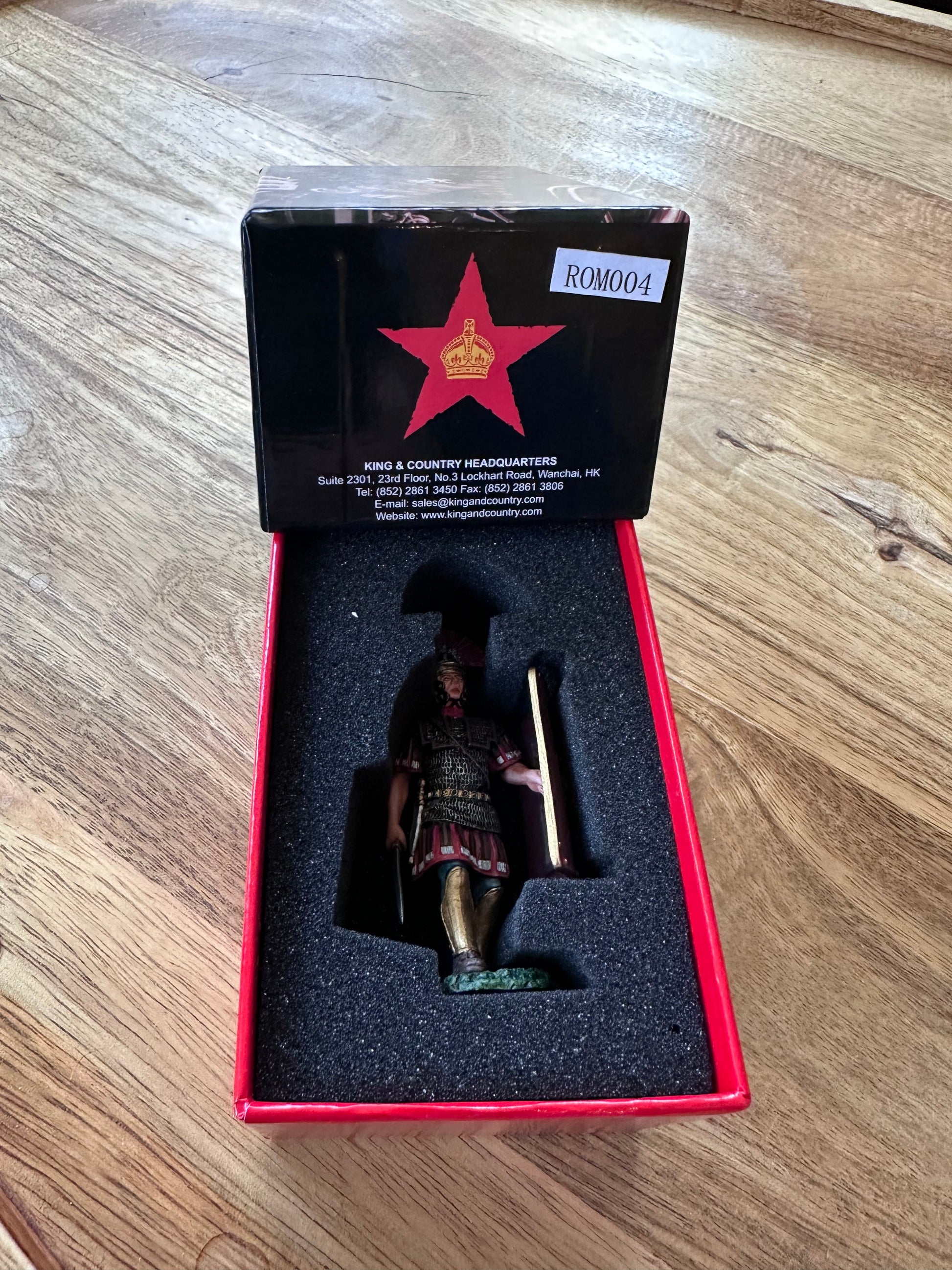 Roman Centurion presented in a classic red collectors box