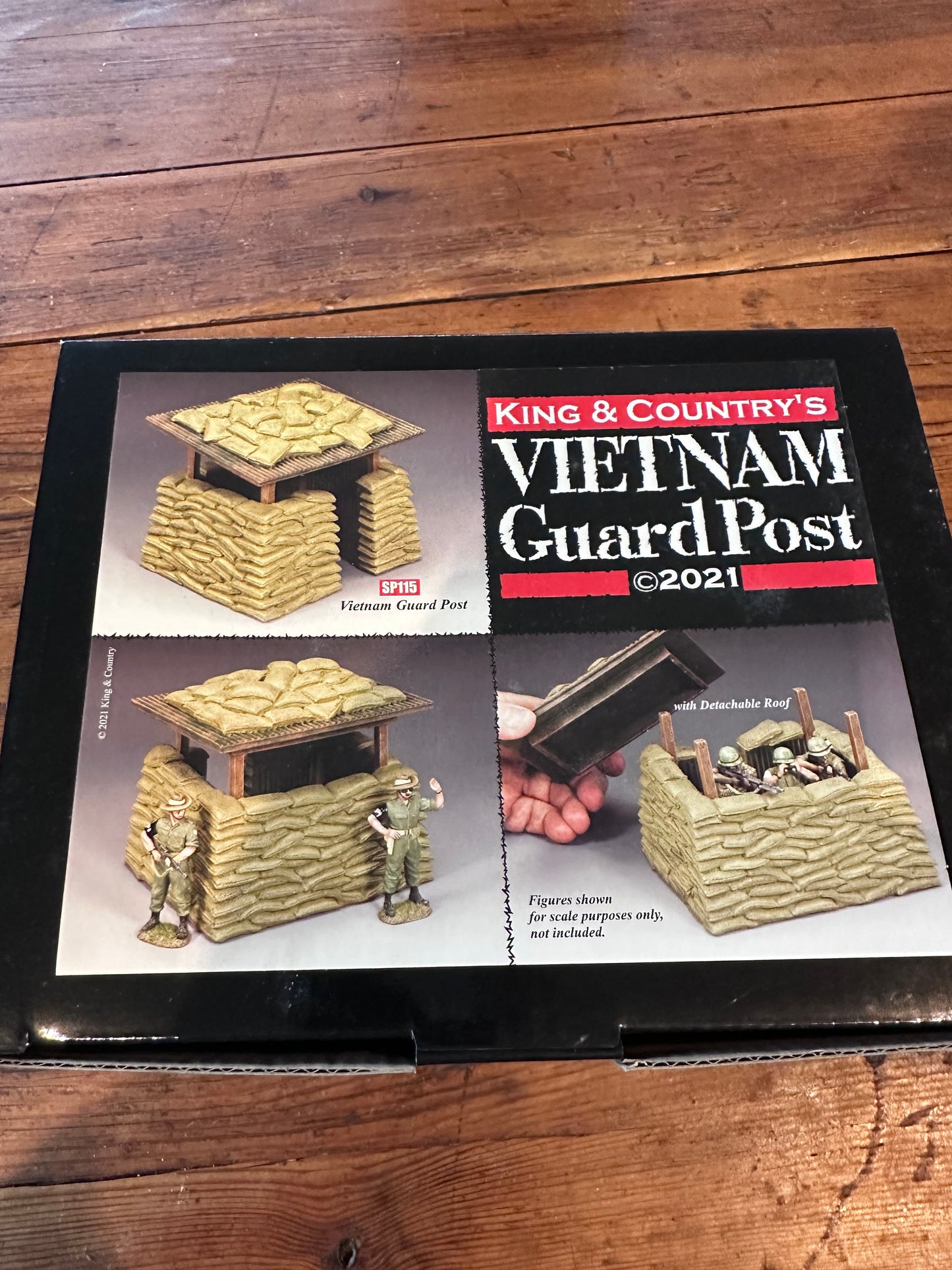 Packaging for Vietnam guard post diorama King and Country SP115 1/30 scale sandbag bunker with removable roof military miniatures
