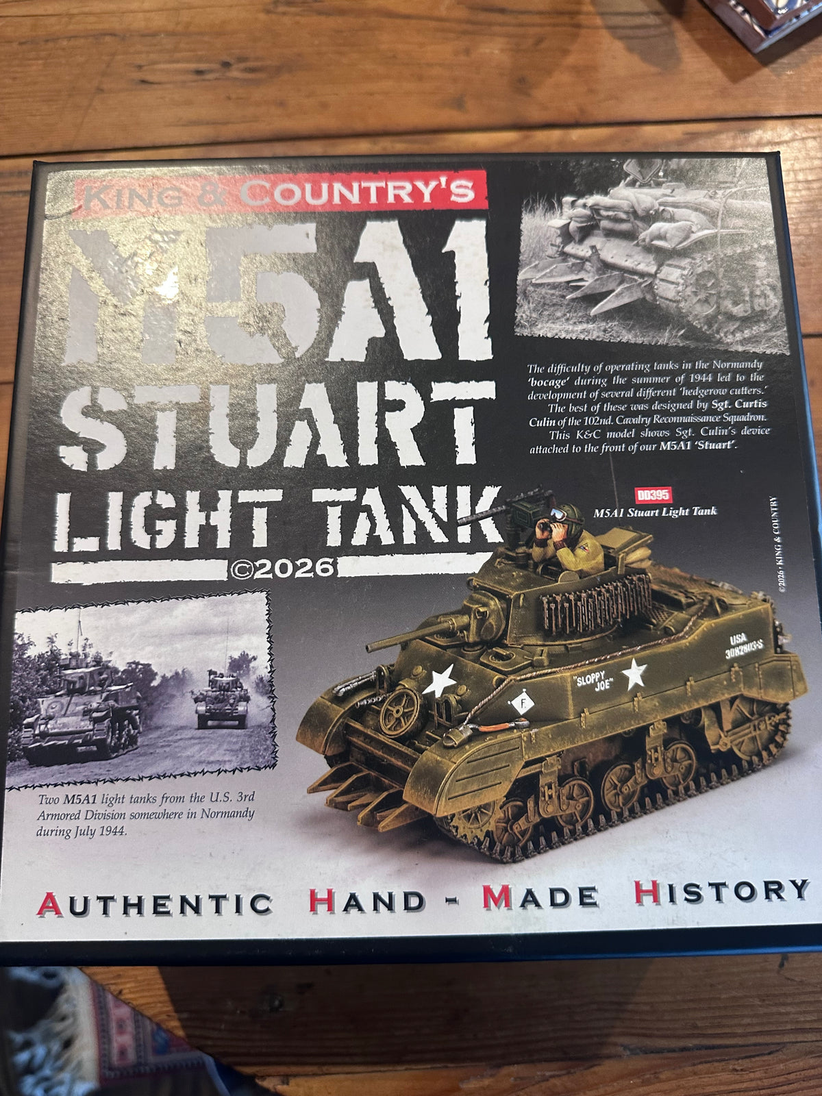 Outide view of King & Country DD395 package