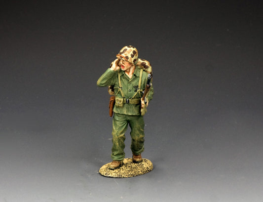 Marine officer shouting orders, armed with M1 Carbine and Colt pistol. WWII Pacific Theater figure in 1/30 scale matte finish.