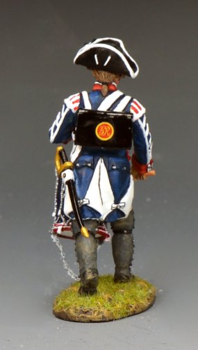 Rear view of British 4th Regiment of Foot drummer toy soldier in blue coat with red facings, 1/30 scale matte finish, American Revolutionary War.