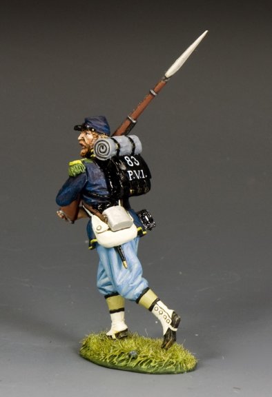 The King and Country Infantryman Advancing (Hand on Rifle) is a detailed toy soldier figurine depicting a Civil War infantryman in blue uniform with kepi.