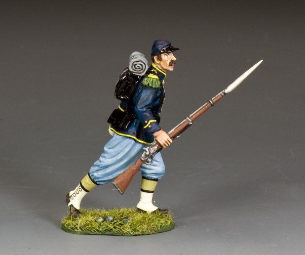 Model figure  Infantryman Advancing of a Civil War soldier holding a rifle on a gray background