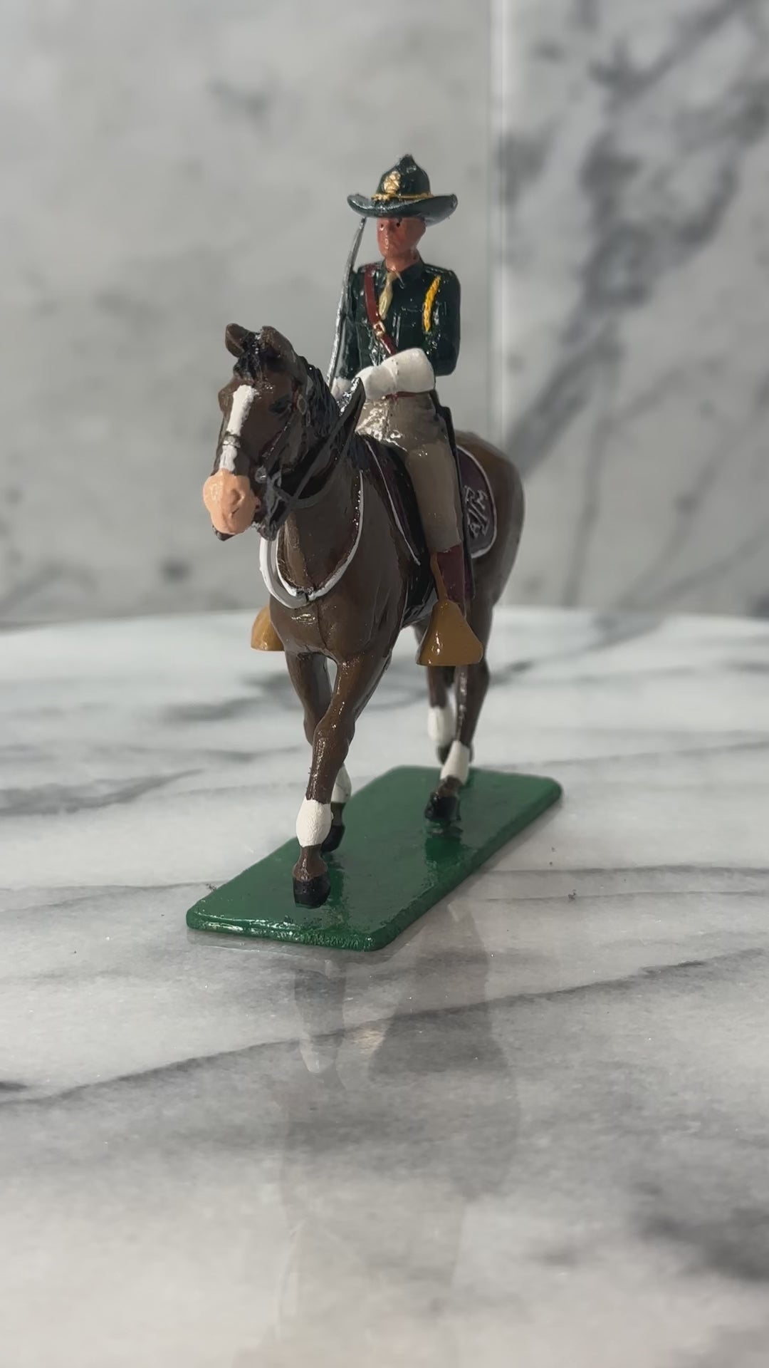 360 view of parson mounted cadet.