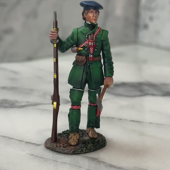 360 view of toy soldier miniature army men Rogers' Rangers Private figurine.