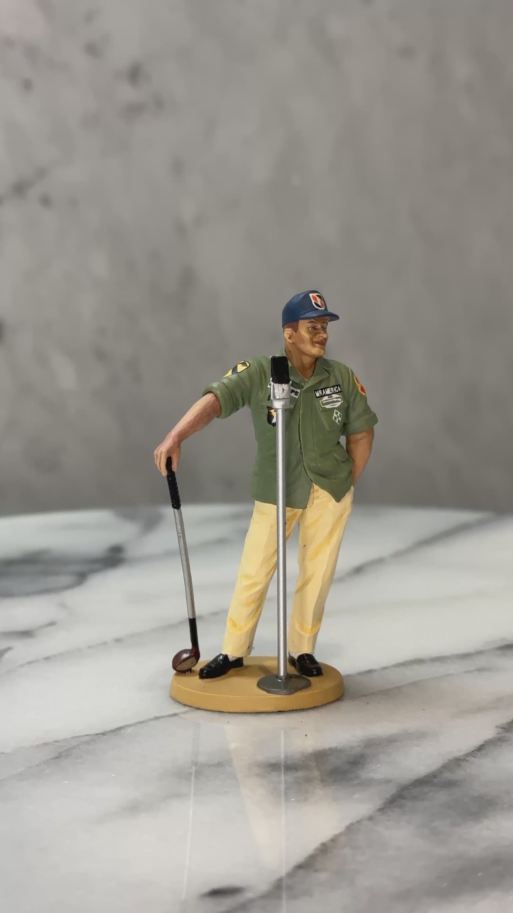 360 view of U.S. army Bob.