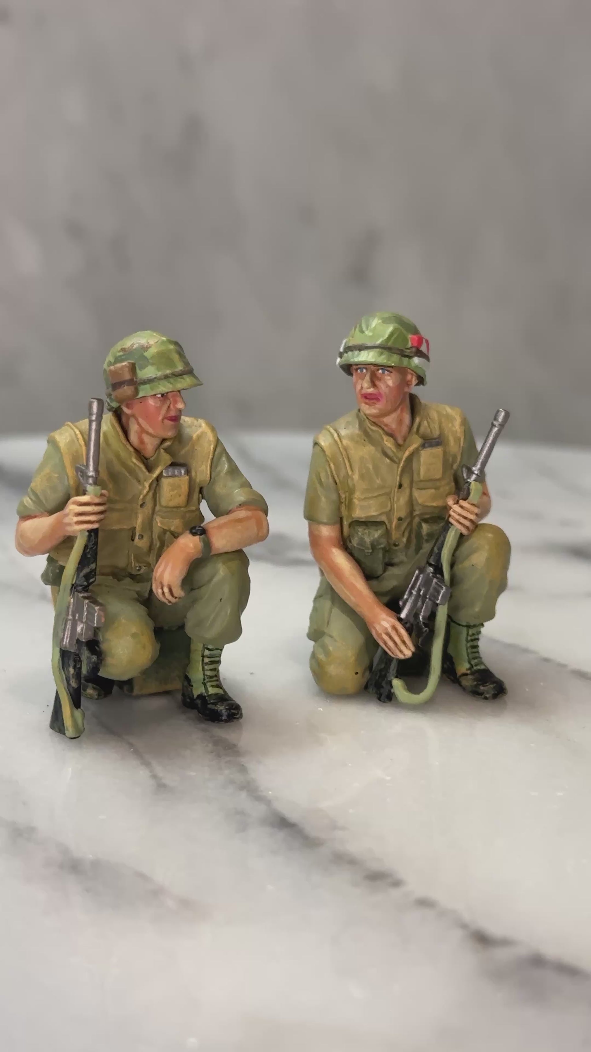 360 view of Kneeling Grunts – U.S. Marines Vietnam War Set.