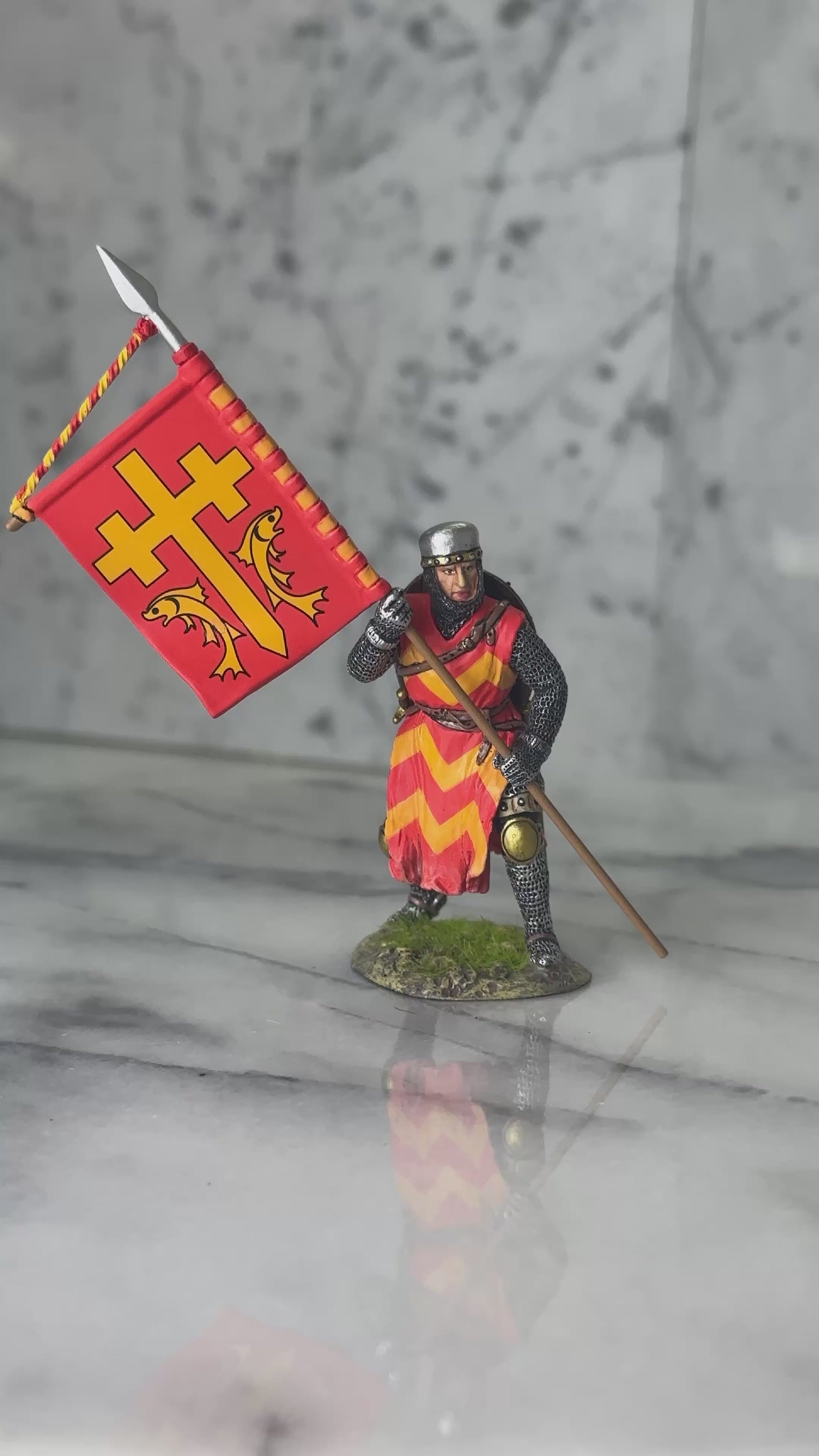 Crusader Priest Standard Bearer military miniature