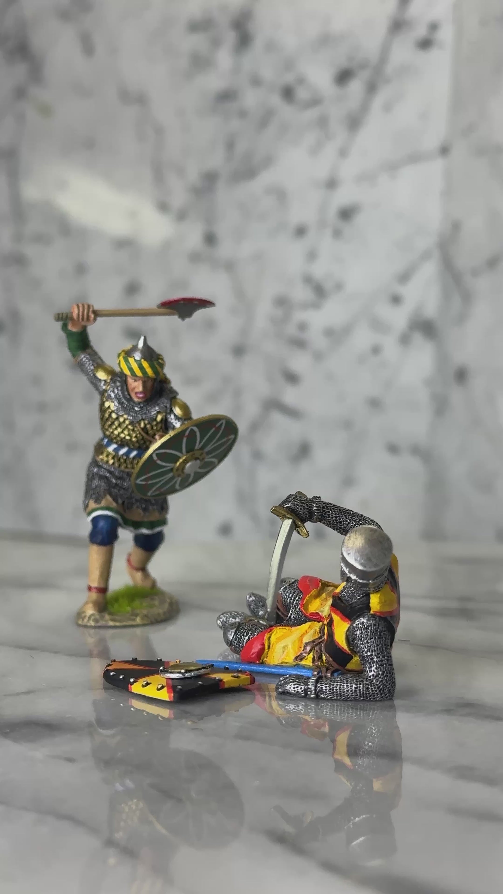 360 view of Attacking Saracen with Fallen Crusader