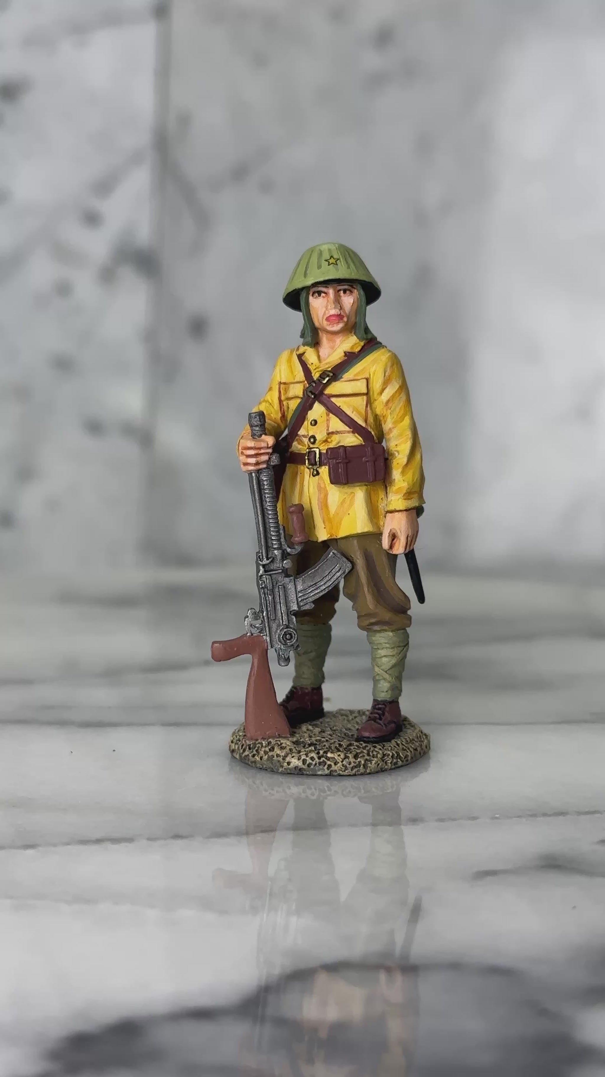 Standing I.J.A. Machine Gunner JN)71 military miniature