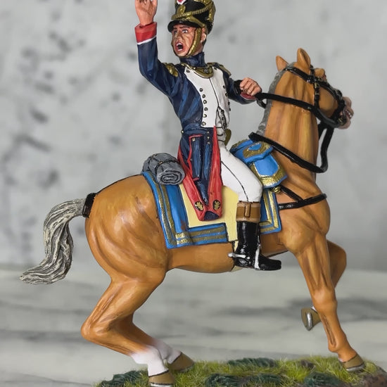 360 view of King & Country French Line Infantry Mounted Officer, mounted Chef de Bataillon battalion commander in dark blue coat with white facings, gold epaulettes, bicorne hat, 1/30 60mm matte figure, NA533