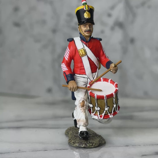 S.A.I. Drummer Advancing military miniature