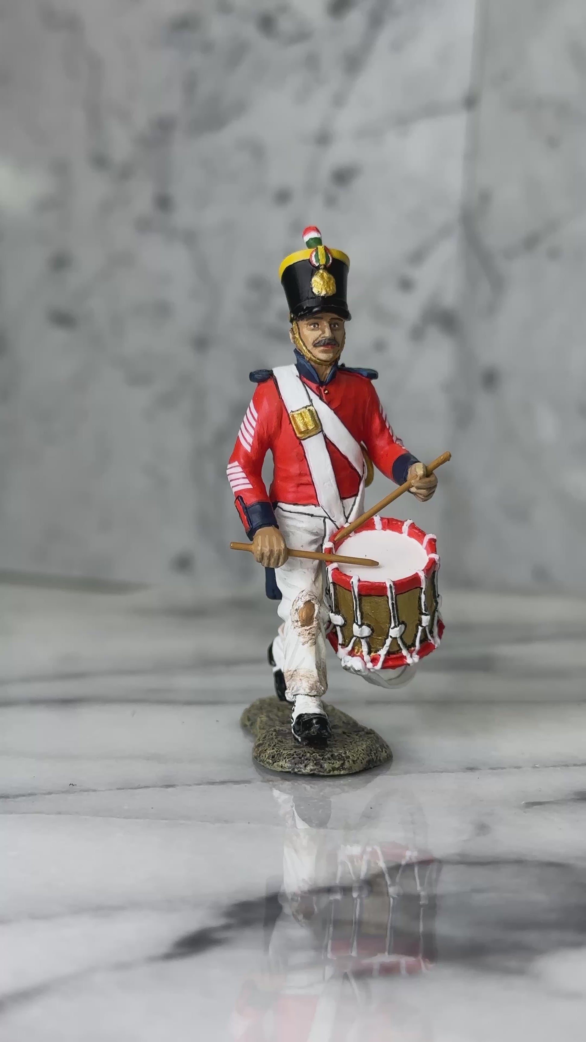 S.A.I. Drummer Advancing military miniature