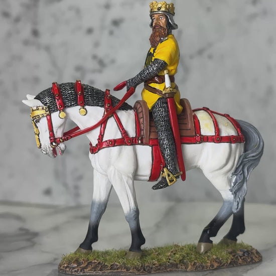 360 view of The Emperor Barbarossa military miniature 
