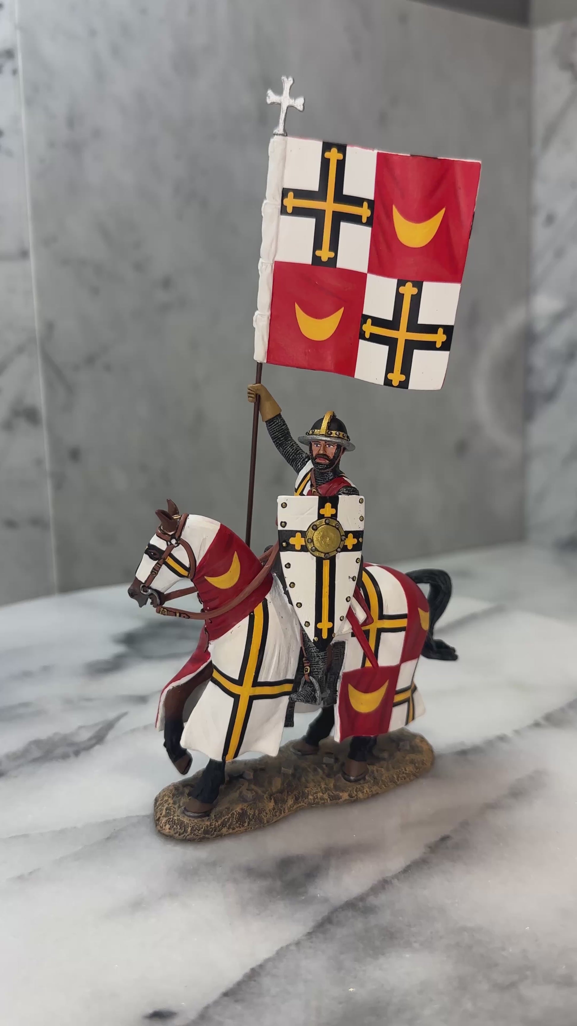 360 view of toy soldier.