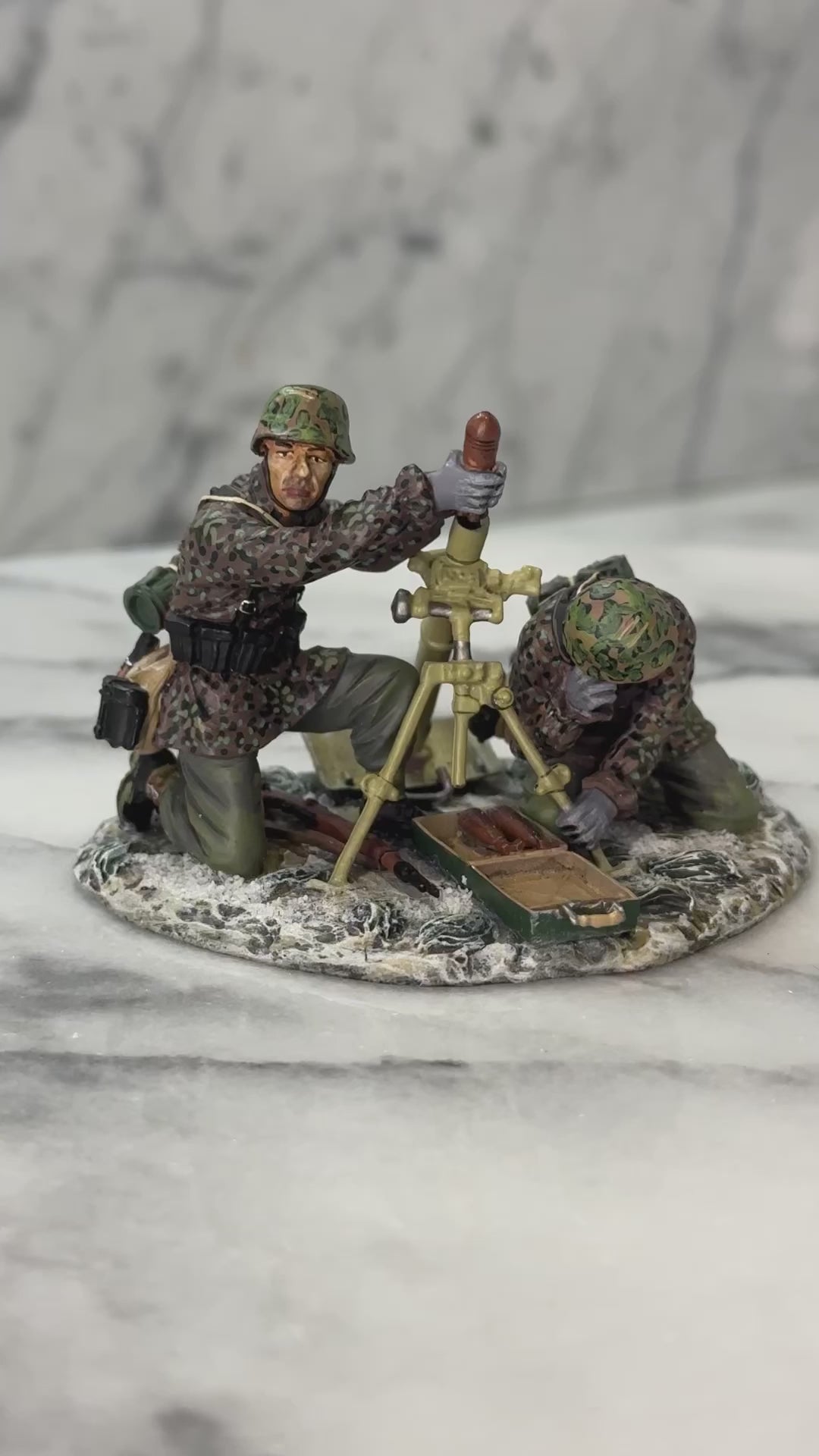 360 view of Collectible toy soldier miniature army men figurine 80 MM Mortar Team Winter.