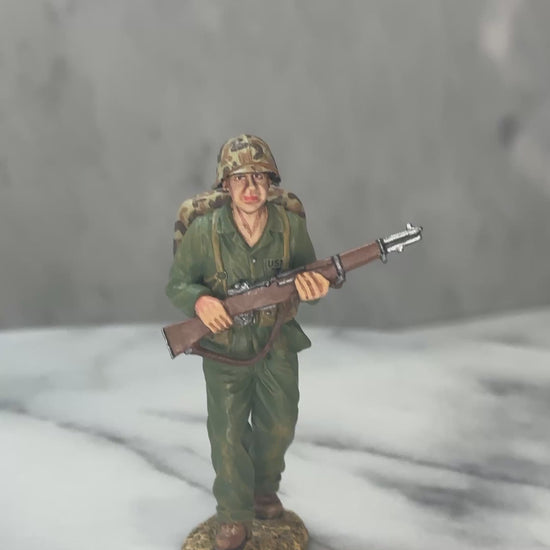 Walking Marine. 360 view of toy soldier.