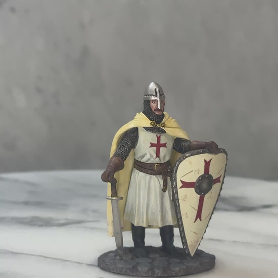 360 view of Templar Knight