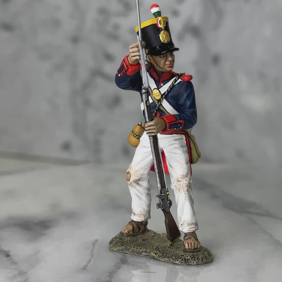 Santa Anna's Soldier using His Ramrod military miniature