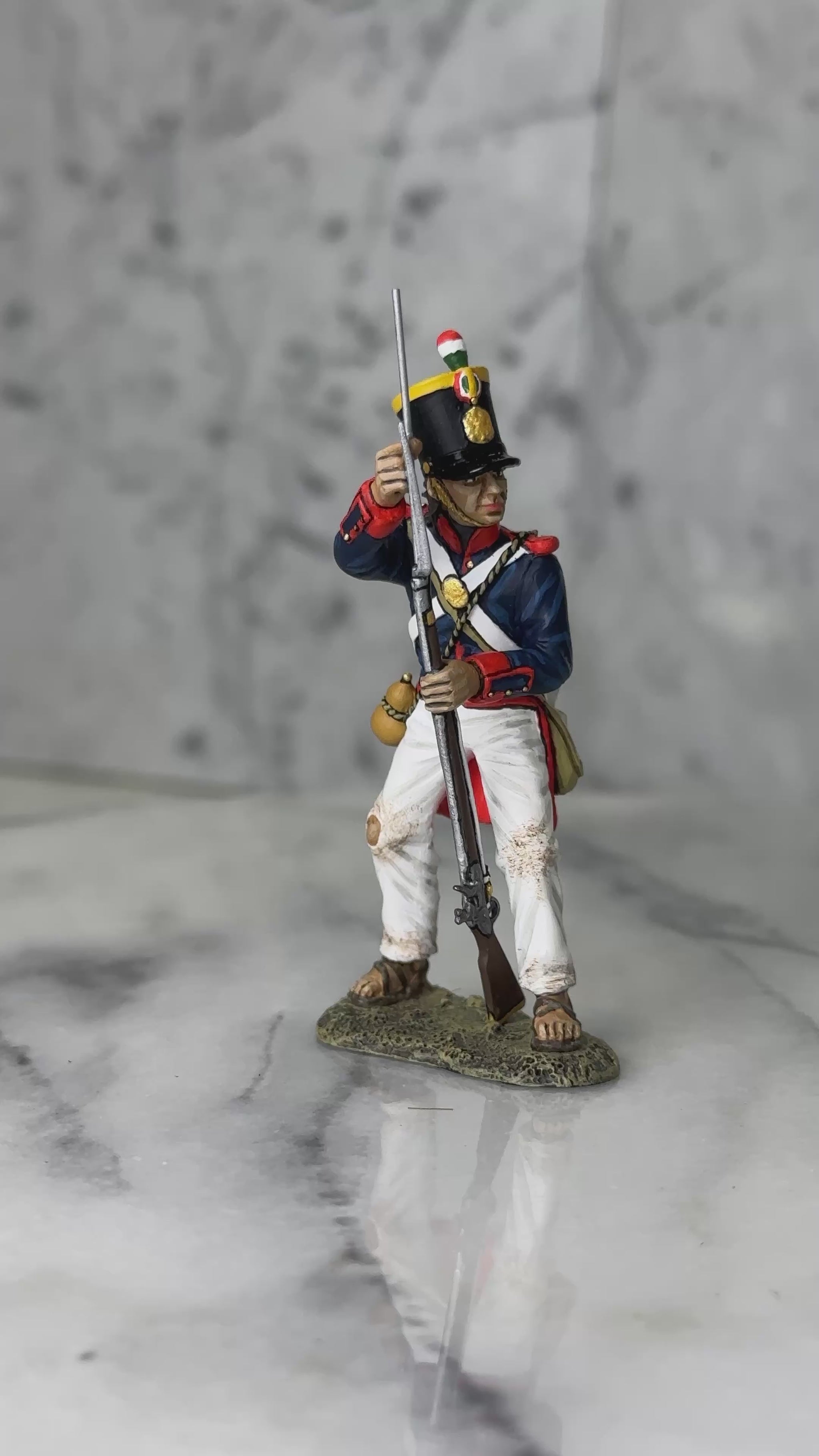 Santa Anna's Soldier using His Ramrod military miniature