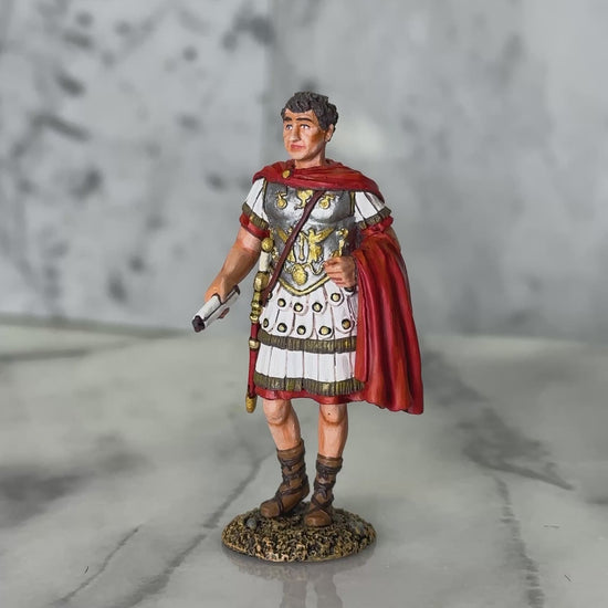 360 view of The Emperor Augustus military miniature 
