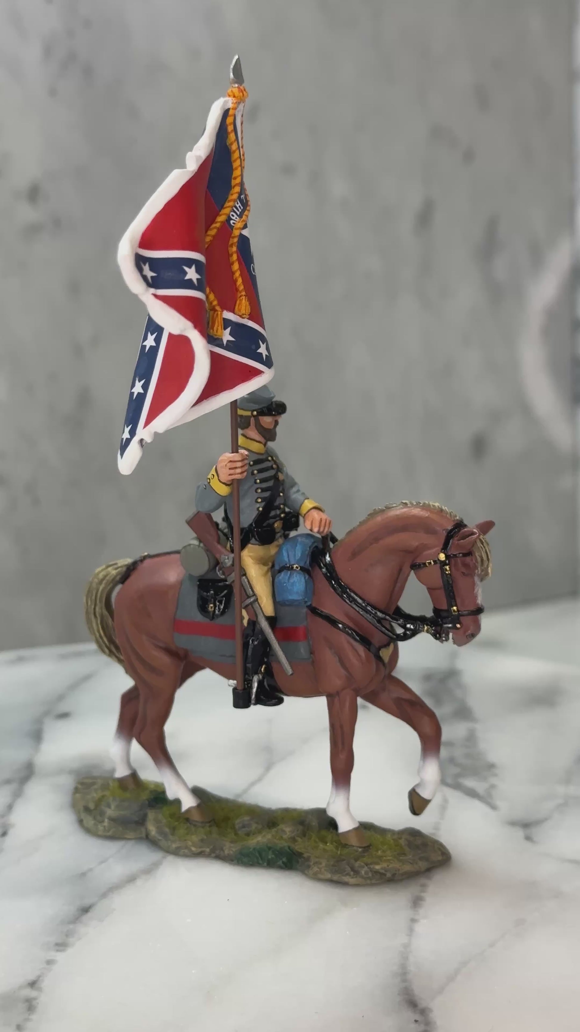 360 view of 29th Texas Cavalry Flagbearer toy soldier figurine.