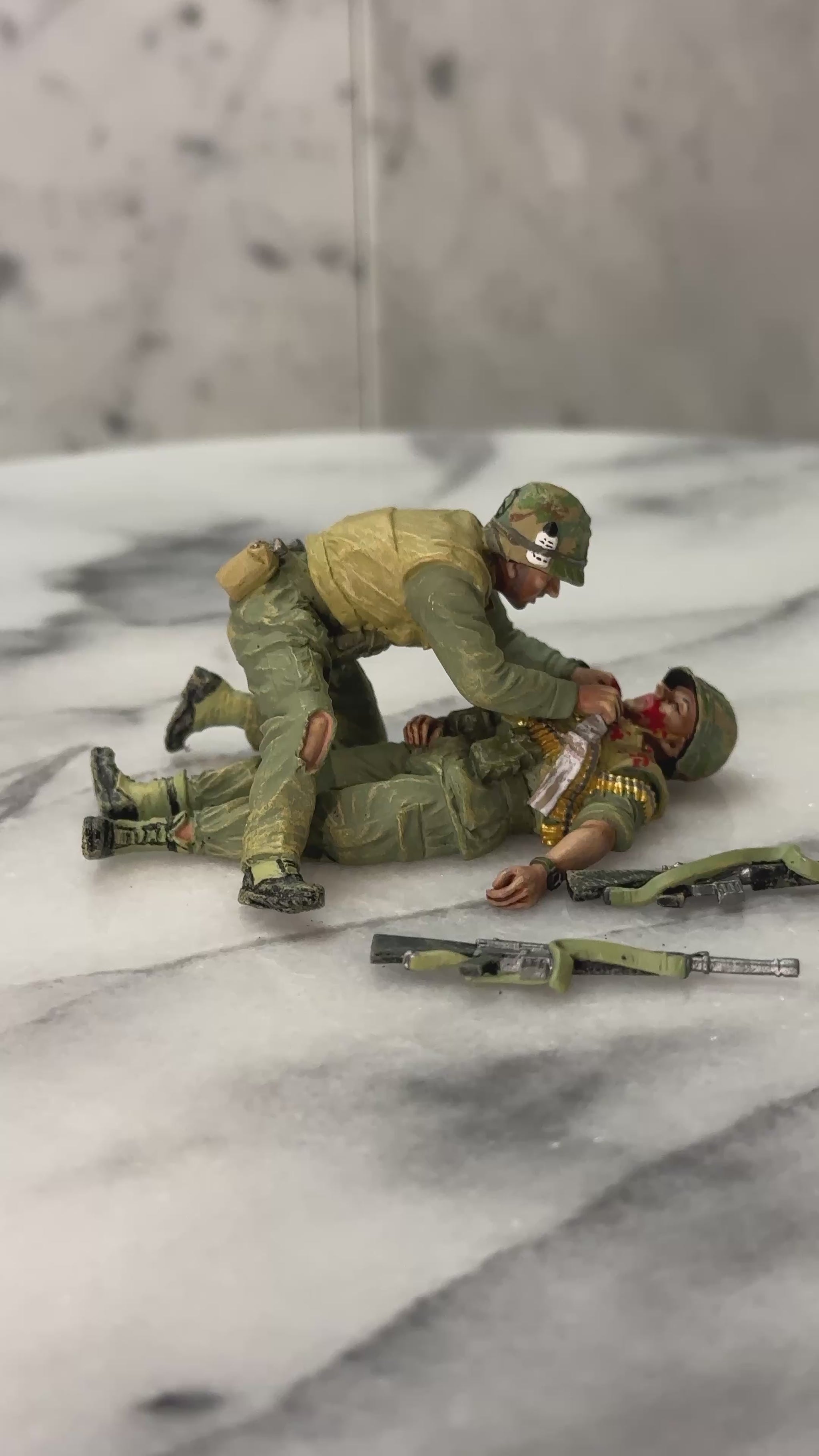 360 view of toy soldier set Wounded!