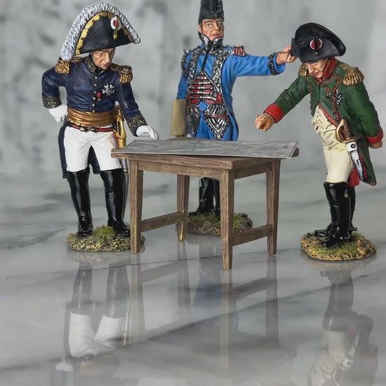 360 view of toy soldier King & Country Planning the Battle vignette, three-figure set of Napoleon Bonaparte with senior ordnance officer and Imperial Guard Général de Brigade at a campaign map table, 1/30 60mm matte figures, NA448