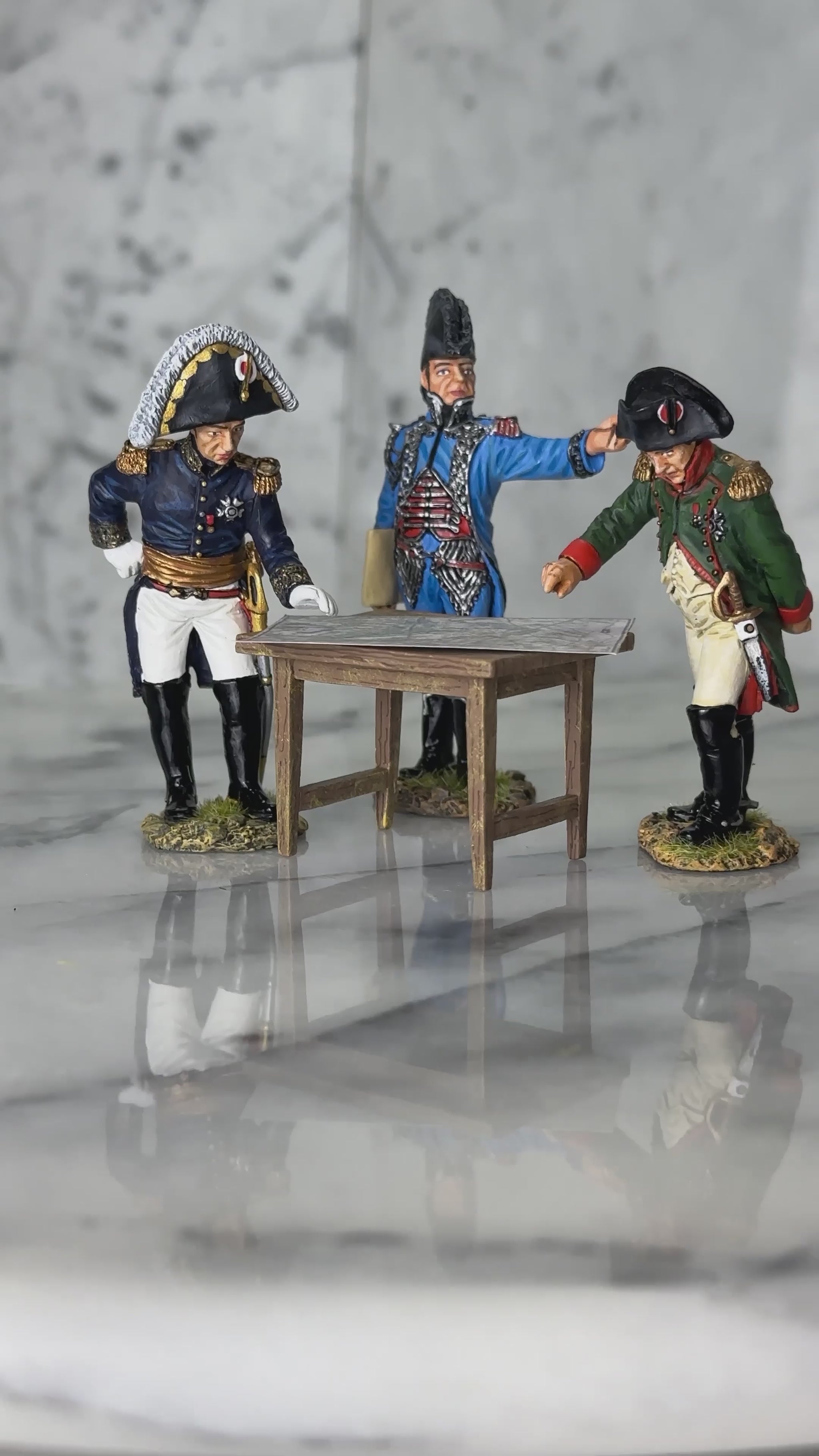 360 view of toy soldier King & Country Planning the Battle vignette, three-figure set of Napoleon Bonaparte with senior ordnance officer and Imperial Guard Général de Brigade at a campaign map table, 1/30 60mm matte figures, NA448