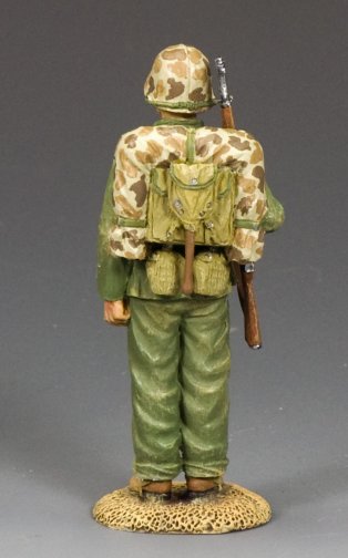 WWII U.S. Marine model soldier standing at attention with shouldered M1 rifle. 1/30 scale, matte finish.