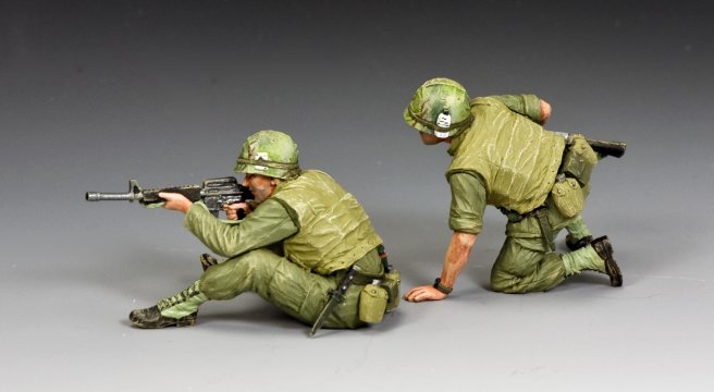 Vietnam War Marines in combat—one fires his M16 while the other, wounded, prepares to move. 1/30 scale matte toy soldier set.