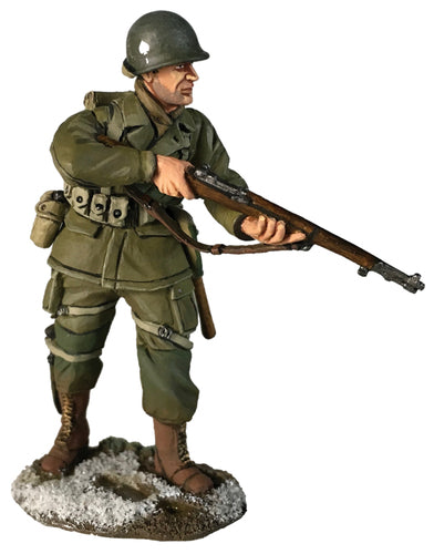 Toy soldier army men U.S. 101st Airborne In M-43 Jacket Advancing with Caution.