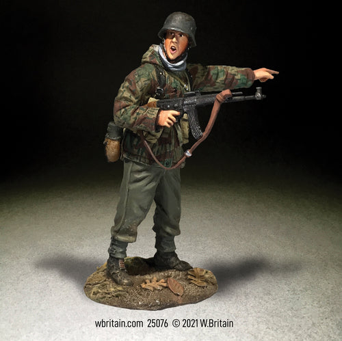 Toy soldier German Grenadier in Parka with StG 44 Pointing.